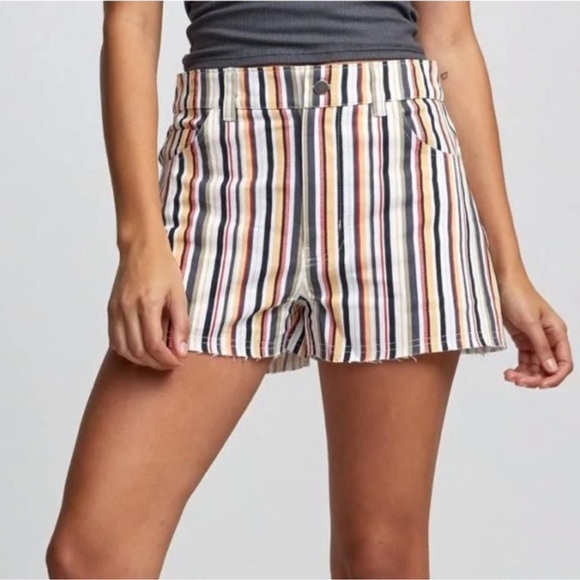 RVCA Chill Wave Striped Shorts Women’s XS | Retro Surf Skate Summer - Picture 11 of 12
